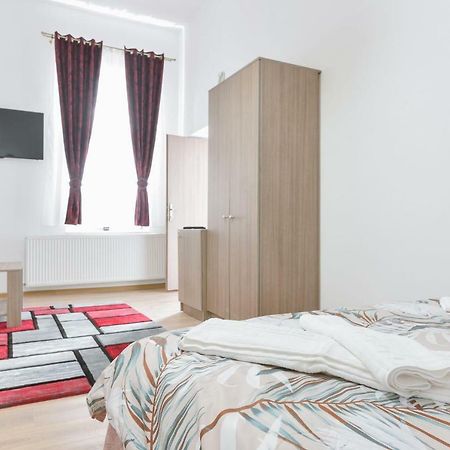 Hotel Casa Vlabisa Centru Kluž Exteriér fotografie